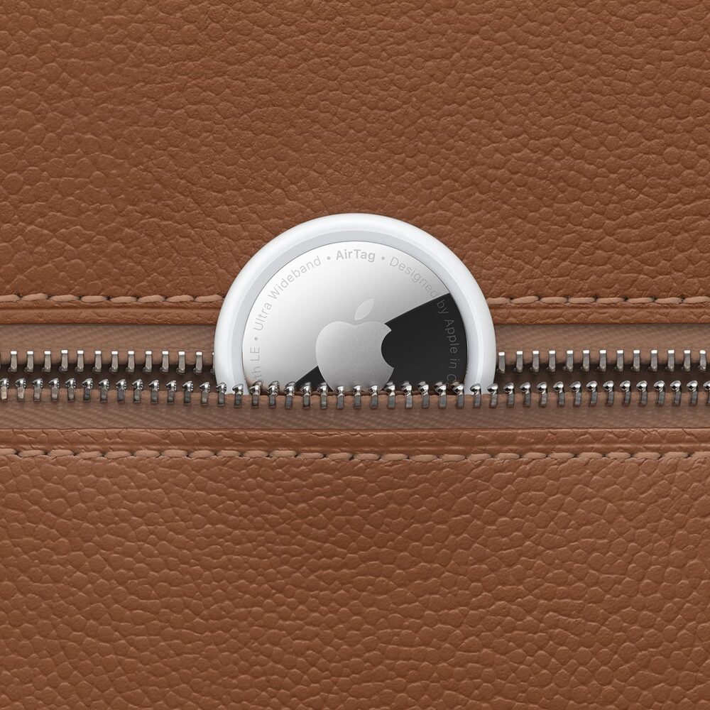Apple New Apple AirTag 4 pack - Image 6